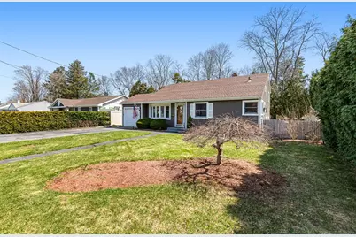 26 Manning Drive, East Providence, RI 02915 - Photo 3