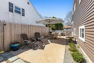 26 Manning Dr, East Providence, RI 02915 - Photo 45