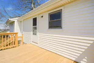 55 Mixter St, Middletown, RI 02842 - Photo 39