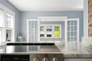 97 11th St, Providence, RI 02906 - Photo 7