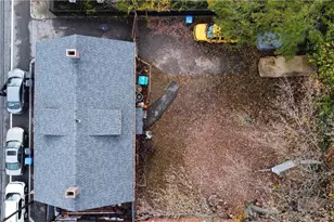 761 Dyer Ave, Cranston, RI 02920 - Photo 17