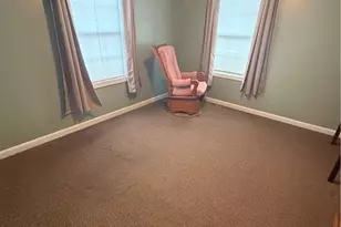 124 St Leon St, Woonsocket, RI 02895 - Photo 9