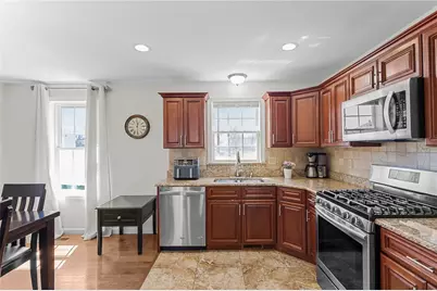 71 Fairview Avenue, East Providence, RI 02914 - Photo 15