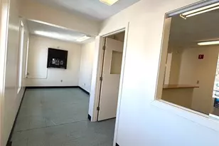 1302 Elmwood Ave, Cranston, RI 02910 - Photo 5