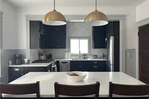 25 View St, Providence, RI 02908 - Photo 3