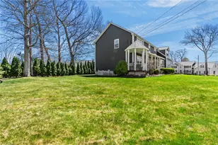 25 Red Hawk Dr, Cranston, RI 02921 - Photo 43