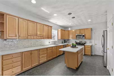 25 Red Hawk Drive, Cranston, RI 02921 - Photo 9
