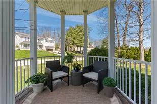 25 Red Hawk Dr, Cranston, RI 02921 - Photo 3