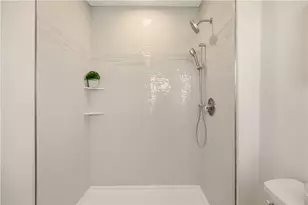 85 Bayview Ave, Bristol, RI 02809 - Photo 31