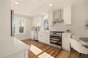 85 Bayview Ave, Bristol, RI 02809 - Photo 7