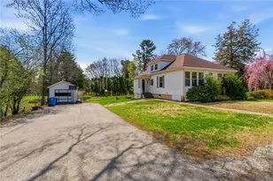 230 School St, Lincoln, RI 02865 - Photo 3