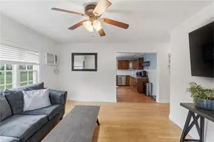 230 School St, Lincoln, RI 02865 - Photo 9