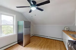 372 Hawkins St, Providence, RI 02904 - Photo 15