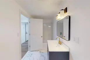 372 Hawkins St, Providence, RI 02904 - Photo 13