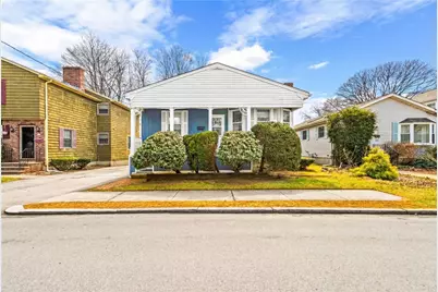 30 Naples Avenue, Providence, RI 02908 - Photo 1