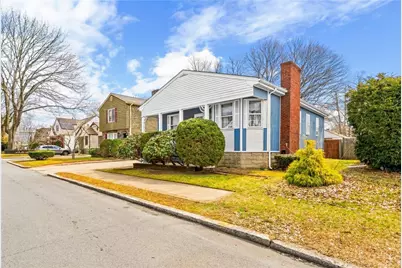 30 Naples Avenue, Providence, RI 02908 - Photo 3