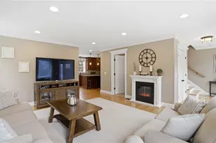 20 Grove Rd, Cumberland, RI 02864 - Photo 5