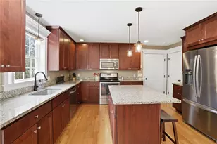 20 Grove Rd, Cumberland, RI 02864 - Photo 11