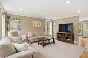 20 Grove Rd, Cumberland, RI 02864 - Photo 7