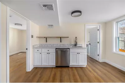 41 East Transit Street, Providence, RI 02906 - Photo 15