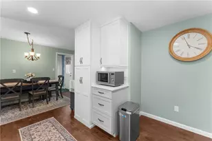 56 Star St, Warwick, RI 02888 - Photo 9