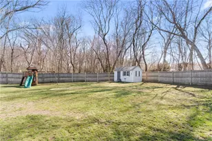 56 Star St, Warwick, RI 02888 - Photo 37