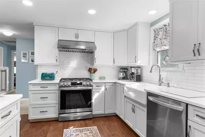 56 Star Street, Warwick, RI 02888 - Photo 7