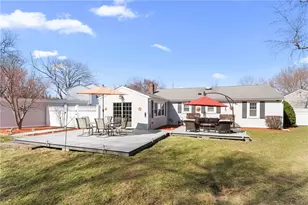 56 Star St, Warwick, RI 02888 - Photo 31