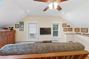 16 Mechanic St, South Kingstown, RI 02879 - Photo 25