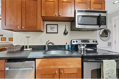 16 Mechanic Street, South Kingstown, RI 02879 - Photo 29