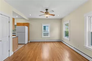 16 Mechanic St, South Kingstown, RI 02879 - Photo 9