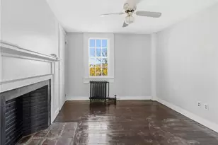 1382 Hope St, Bristol, RI 02809 - Photo 9