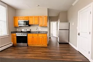 901 Bernon St, Woonsocket, RI 02895 - Photo 3