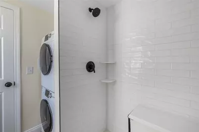 41 East Transit Street, Providence, RI 02906 - Photo 11