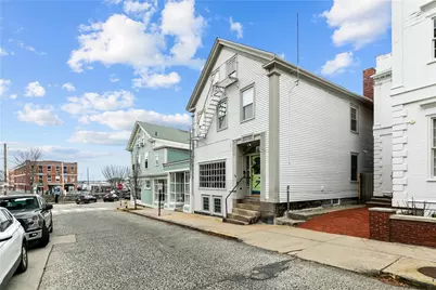 8 Franklin Street #3, Newport, RI 02840 - Photo 1