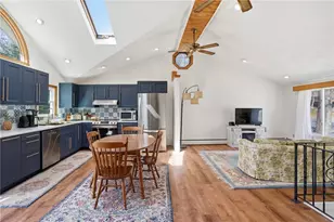 25 Daniel Dr, Coventry, RI 02816 - Photo 11