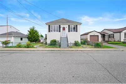 25 Martello Street, East Providence, RI 02914 - Photo 31