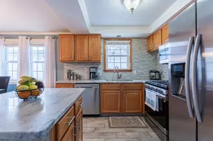 15 Homewood Ave, North Providence, RI 02911 - Photo 11