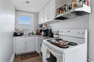 213 Meadow St, Pawtucket, RI 02860 - Photo 19