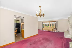 31 Harris Ave, Lincoln, RI 02865 - Photo 9
