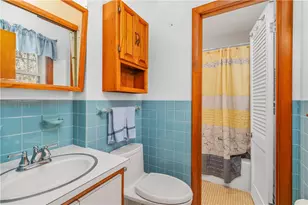 31 Harris Ave, Lincoln, RI 02865 - Photo 23