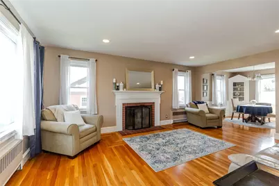 26 Dover Avenue, East Providence, RI 02914 - Photo 5