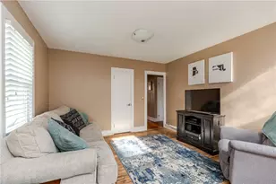 26 Dover Ave, East Providence, RI 02914 - Photo 21