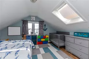 26 Dover Ave, East Providence, RI 02914 - Photo 31