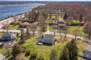 3 Pinetop Rd, Barrington, RI 02806 - Photo 3