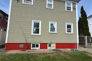 24 Fairfield Ave, Providence, RI 02909 - Photo 35