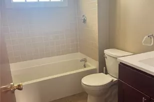 272 Child St, Warren, RI 02885 - Photo 7