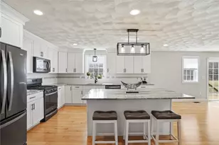 1268 Central Ave, Johnston, RI 02919 - Photo 5