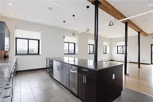 28 Wolcott St, Providence, RI 02908 - Photo 9