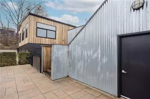 28 Wolcott St, Providence, RI 02908 - Photo 31